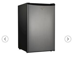 Whirlpool mini fridge
